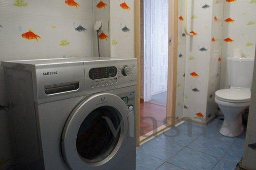 2 bedroom apartment, Irkutsk - apartment by the day