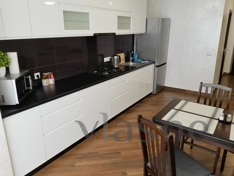 city center, VIP apartments, Ivano-Frankivsk - apartment by the day