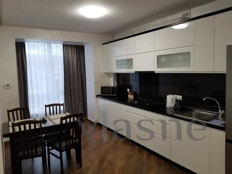 Luxury comfortable apartment in the heart of the city. Near 