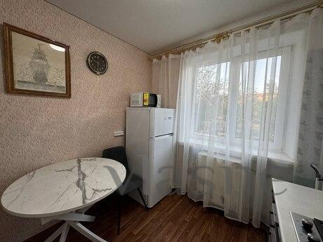 Cozy studio on Zheleznodorozhnaya, Prymorskyi - apartment by the day