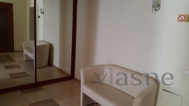Heroiv Stalingrad Avenue 4.Obolon, Kyiv - apartment by the day