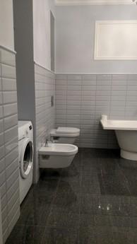 ARKADIA DAILY: comfort and NOISE OF THE , Odessa - apartment by the day