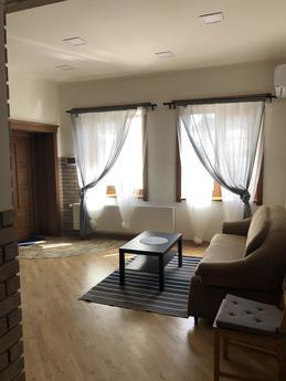 Issued luxury apartments in the city cen, Berehovo - apartment by the day