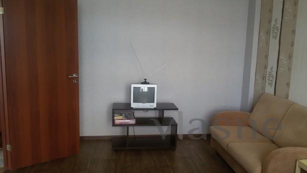 Rent an apartment near the metro Akademicheskaya. The apartm
