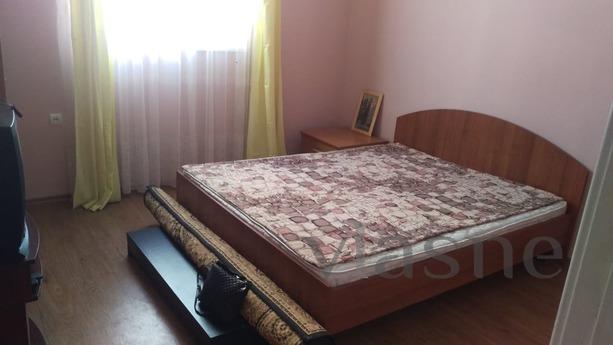 Rent a cottage on the beach, 50m to the, Odessa - apartment by the day