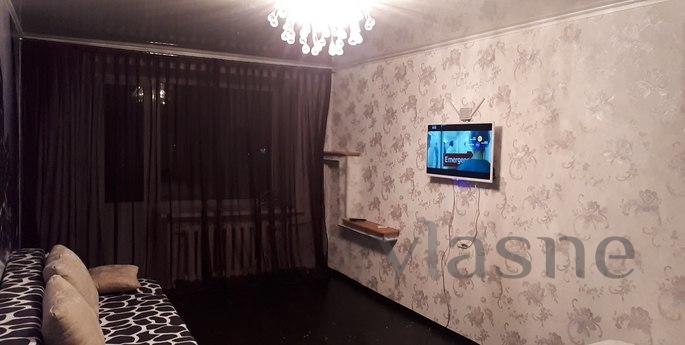 Apartment 2 com, Amursk - apartment by the day