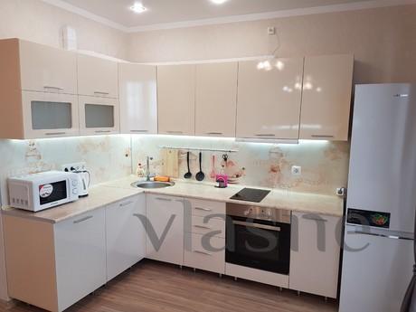For rent studio apartment in a new build, Tyumen - apartment by the day