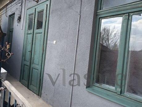 Nezvichaina 3-room apartment in Uzhgorod, Uzhhorod - apartment by the day