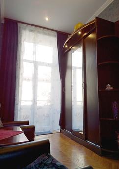 RENTAL APARTMENTS, Lviv - apartment by the day