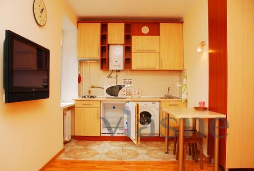 3 min. from subway, Kyiv - apartment by the day