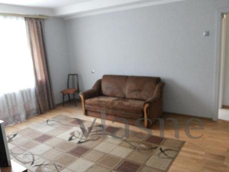 3-bedroom, Metro KPI, Kyiv - apartment by the day