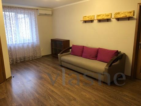 2k-Apartment Podobovo Uzhhorod- Naberezh, Uzhhorod - apartment by the day