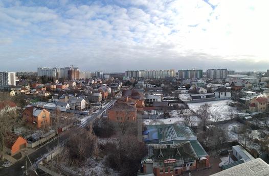 View apartment, panoramic window, 9th fl, Kryukovshina - apartment by the day