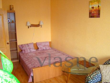Apt. for daily rent . 300m to the beach, Sevastopol - apartment by the day