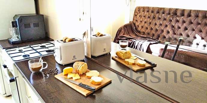 Alex Apartments Poltava, Poltava - apartment by the day