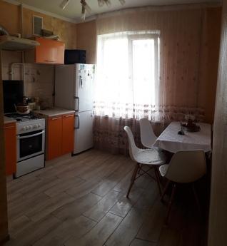 I rent out my apartment in the center by the day, Mykolaiv - apartment by the day