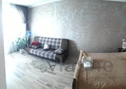 I rent out my apartment in the center by the day, Mykolaiv - apartment by the day