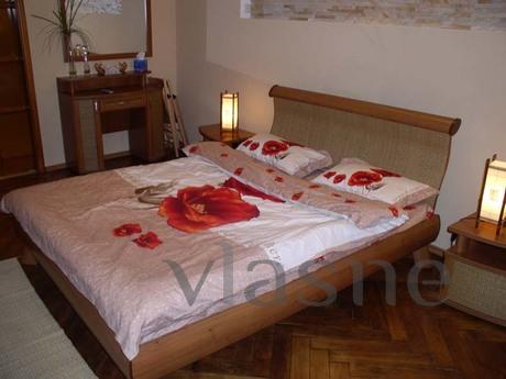 Own apartment for daily rent, Odessa - apartment by the day