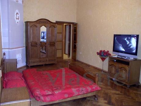 Own apartment for daily rent, Odessa - apartment by the day