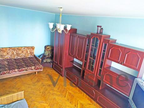 300 meters from the metro Darnitsa, Kyiv - apartment by the day