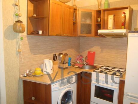 1BR apartment near Levoberezhnaya, Kyiv - apartment by the day