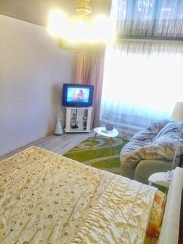 1-bedroom LUX 5min metro Polytech, Kyiv - apartment by the day