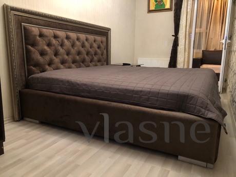 VIP apartment in the seaside city Ilyich, Chernomorsk (Illichivsk) - apartment by the day