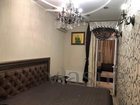 VIP apartment in the seaside city Ilyich, Chernomorsk (Illichivsk) - apartment by the day