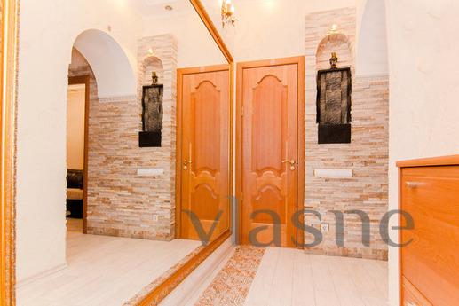 VIP apartment in the seaside city Ilyich, Chernomorsk (Illichivsk) - apartment by the day