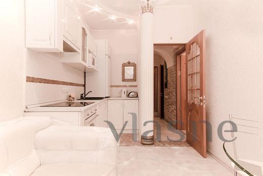 VIP apartment in the seaside city Ilyich, Chernomorsk (Illichivsk) - apartment by the day