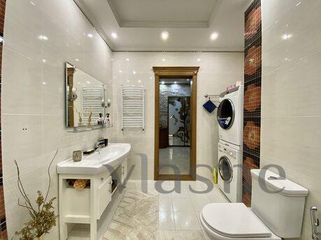 2 BR apartment for rent, WI-FI, Odessa - apartment by the day