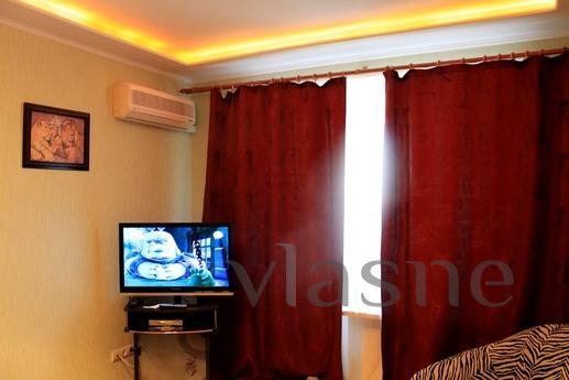 1 room suite, center, view of the MacDon, Cherkasy - apartment by the day