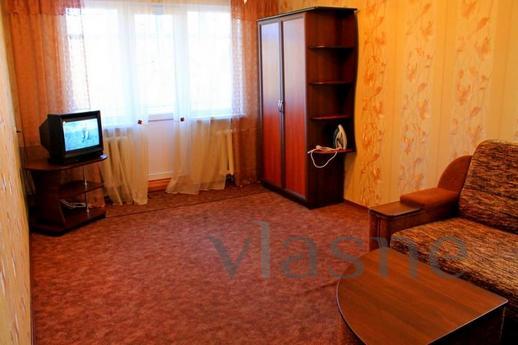 2 bedroom apartment in the center, Cherkasy - apartment by the day