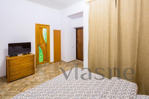 Apartment in the center, Lviv - apartment by the day