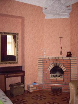 Apartment is in a center, a fire-place, Mykolaiv - apartment by the day