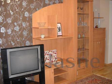 1-room. apartment in Kharkov, Kharkiv - apartment by the day