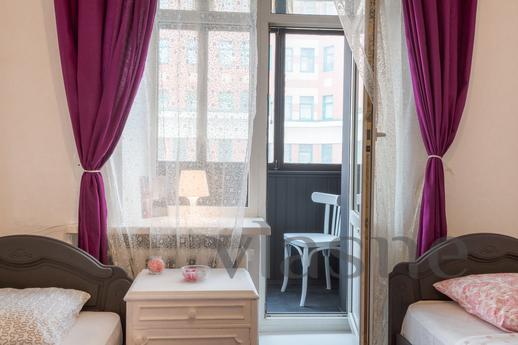 Spacious one-bedroom apartment, city center, gorgeous locati