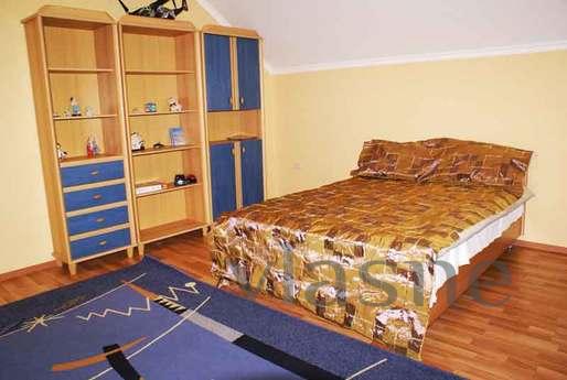 Cozy apartment on mamayke with a good repair, clean, tidy, h