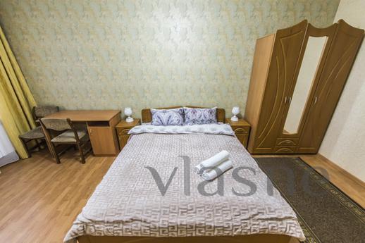 3-bedroom apartment near the metro stati, Kyiv - apartment by the day