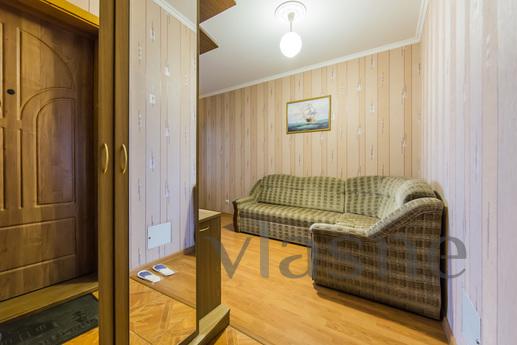 1-room apartment near the high-speed tra, Kyiv - apartment by the day