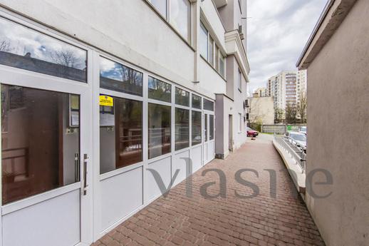 1-room apartment near the high-speed tra, Kyiv - apartment by the day