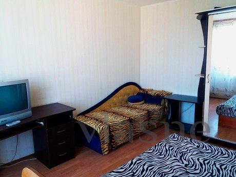 Rent daily, hourly 1 km. sq., Kharkiv - apartment by the day