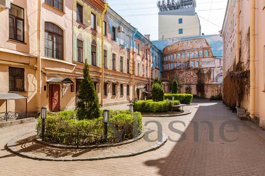 Уютная квартира в самом центре, Санкт-Петербург - квартира посуточно