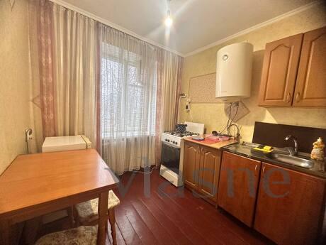 1 bedroom apartment near the railway, Bila Tserkva - apartment by the day