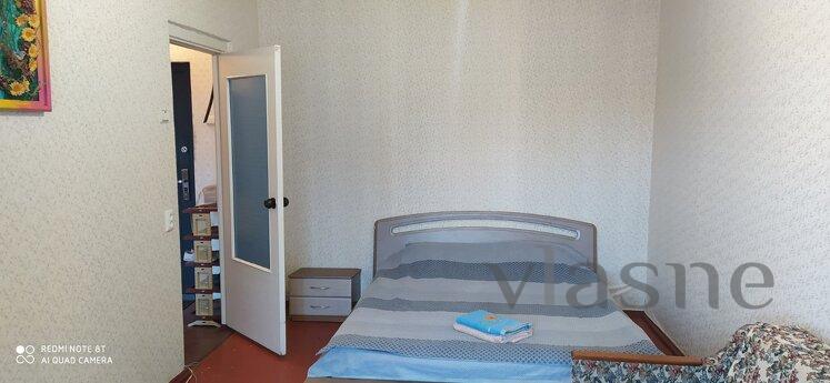 From owner. For center of the day 1-room apartment, White Ch