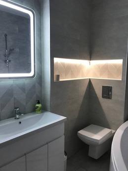 Zhuravli Newbuilding Metro Heroes of Lab, Kharkiv - apartment by the day