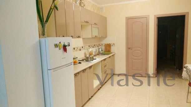 Spacious 50m apartment Island LCD, Odessa - apartment by the day