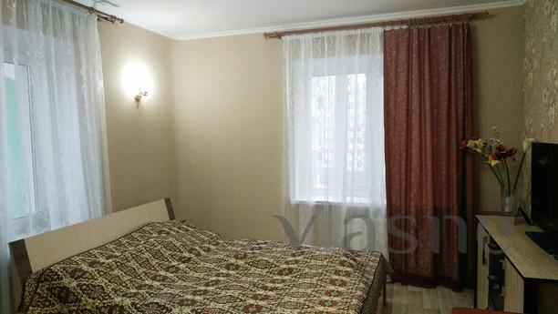 Spacious 50m apartment Island LCD, Odessa - apartment by the day