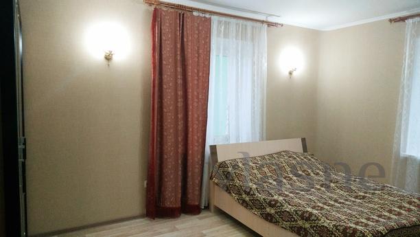 Spacious 50m apartment Island LCD, Odessa - apartment by the day