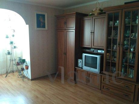 Apartment for daily rent, three rooms, Yuzhny - apartment by the day